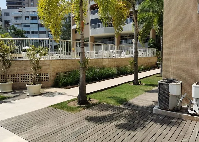 Apartamento Frente Mar, Posto 5 - Barra Da Tijuca Rio de Janeiro