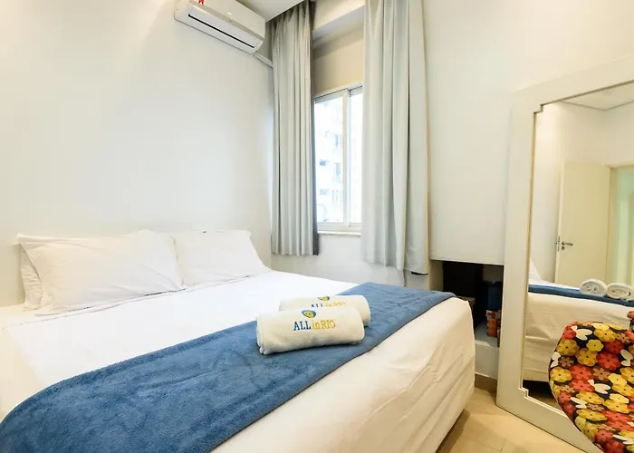 Estilo em Ipanema - Boa localização - VP305 Z2 Apartamento Rio de Janeiro