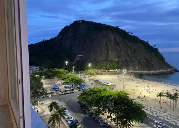 Apto. Leme 10º Andar Frente Para O Mar Rio de Janeiro