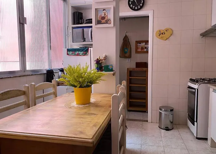 Charmoso apartamento na av. Atlântica, Copacabana Rio de Janeiro