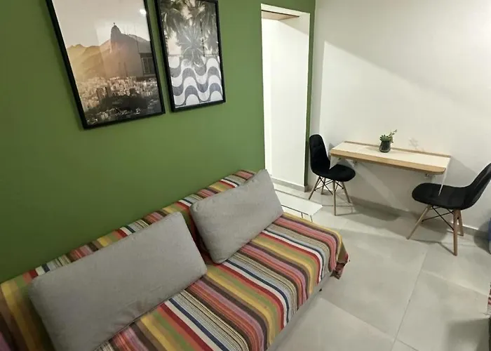 Acolhedor Apartamento Na Quadra Da Praia Rio de Janeiro