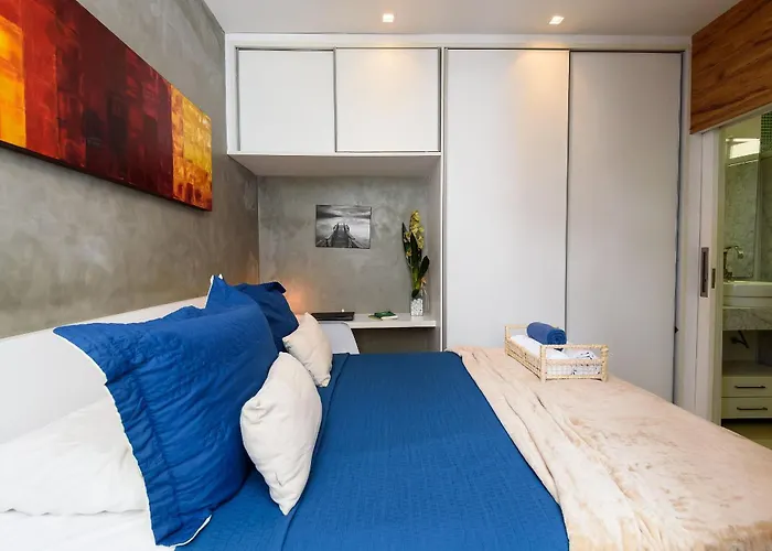 1 Quarto A 200M Da Praia De Copacabana | Sc 86/712 Rio de Janeiro