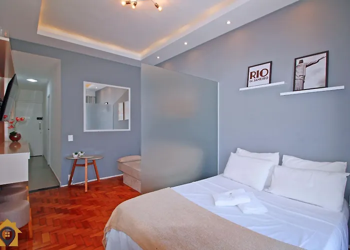 Studio Simples Com Vista Mar P/ 4 Pessoas Ao Lado Da Praia Com Comercios Ao Redor Rio de Janeiro