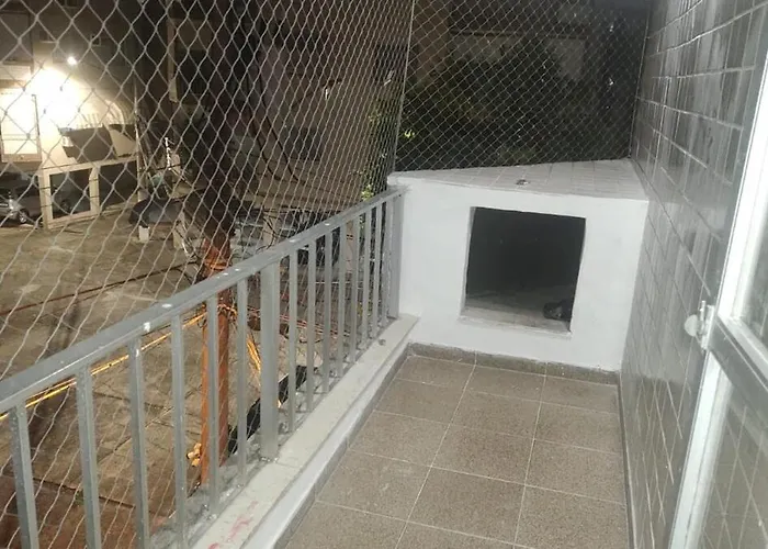 2 Qts próx Vila Militar, Sulacap e Campo dos Afonsos Rio de Janeiro