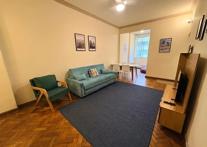 STUDIO com entrada na Av Atlântica praia de Copacabana, próximo de Ipanema, ar , Wi-Fi e Netflix, pauloangerami AA3806 Rio de Janeiro